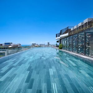 Golden Lotus Grand Da Nang - Panoramic Rooftop Bar & Daily Afternoon Tea